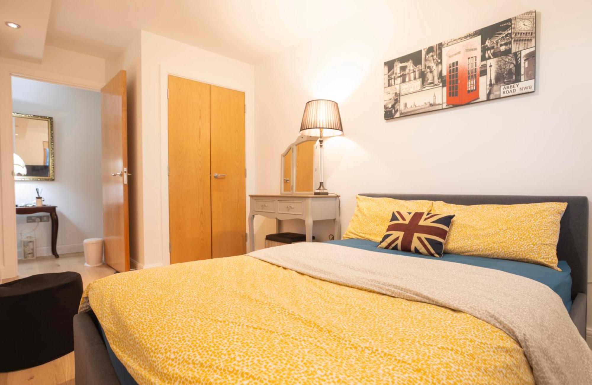 Cosy Riverview-London Excel Centre-O2 Arena Экстерьер фото