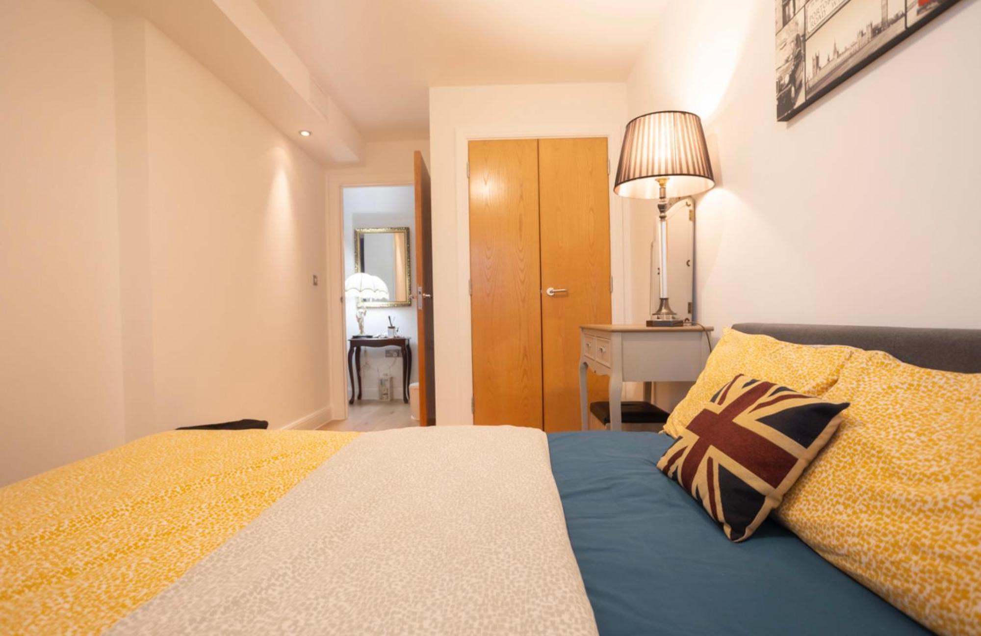 Cosy Riverview-London Excel Centre-O2 Arena Экстерьер фото